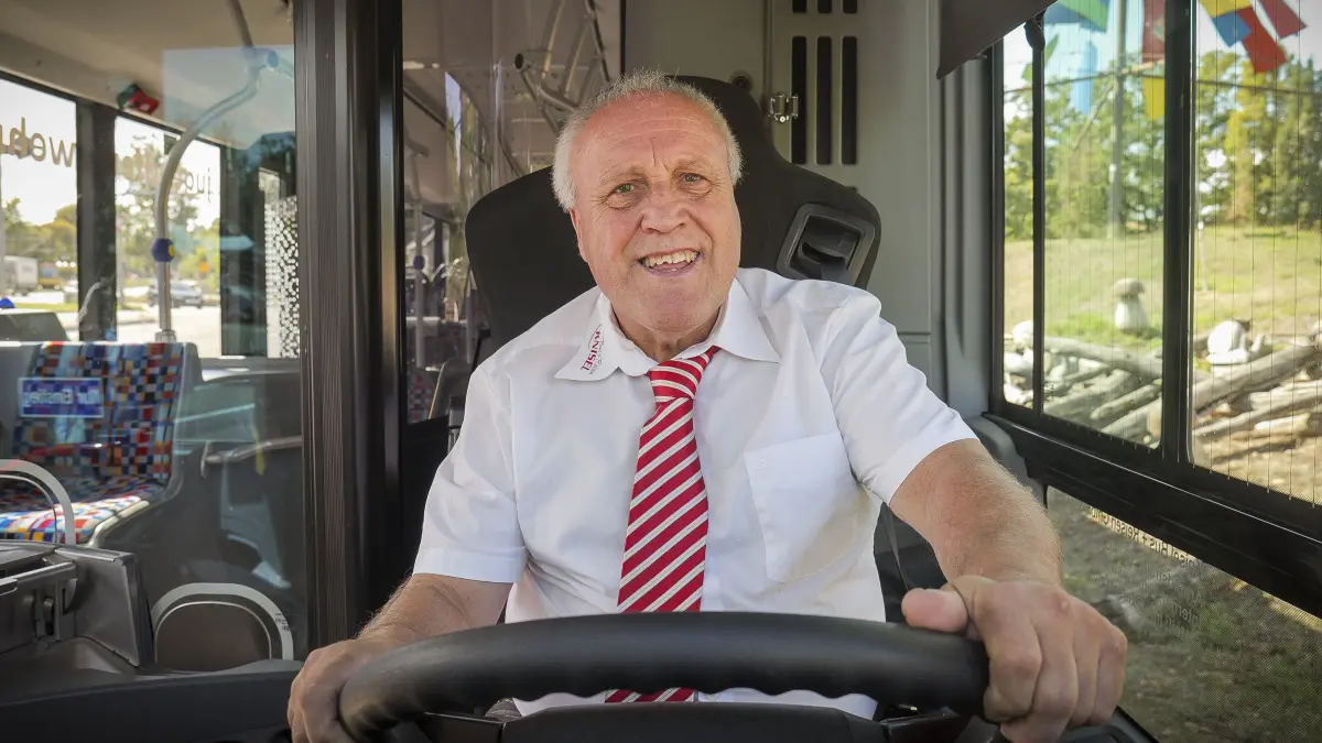Busfahrer: Remseck am Neckar - Busfahrer des Jahres Andreas Korotschenko