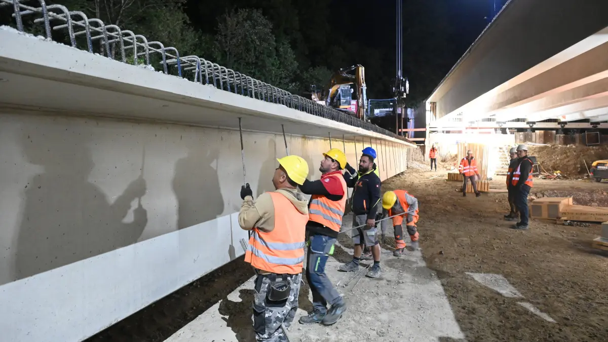 Marbach Murrbrücke Einbringung der Träger