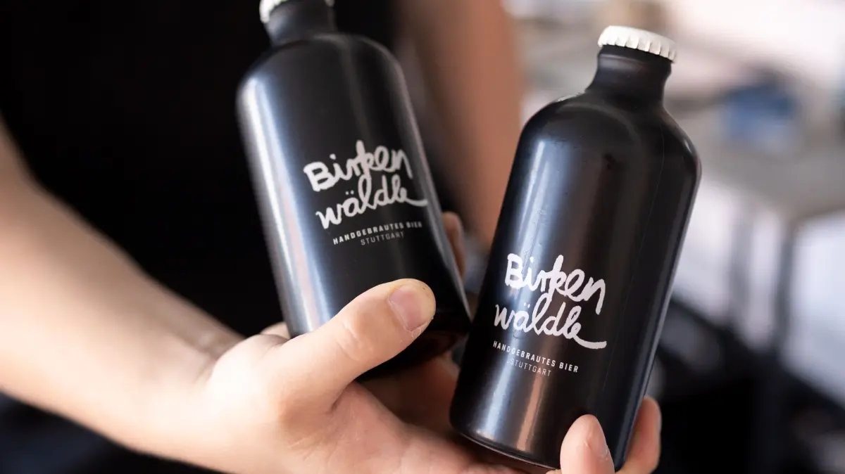 Brauerei Birkenwäldle: Stuttgart, Baden-Württemberg, 11.09.2026:
Die Stuttgarter Brauerei Birkenwäldle wurde für ihr Flaschendesign ausgezeichnet.
Notiz: No model release. Kein Einverständnis für Werbung, keine Weitergabe an Dritte.