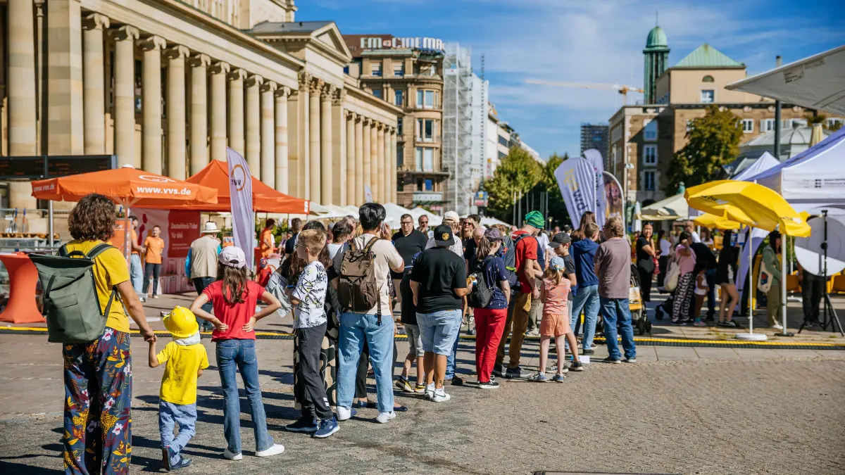 Tag der Schiene auf dem Schlossplatz Stuttgart am 20.09.2025
Foto: Thomas Niedermüller / www.niedermueller.de