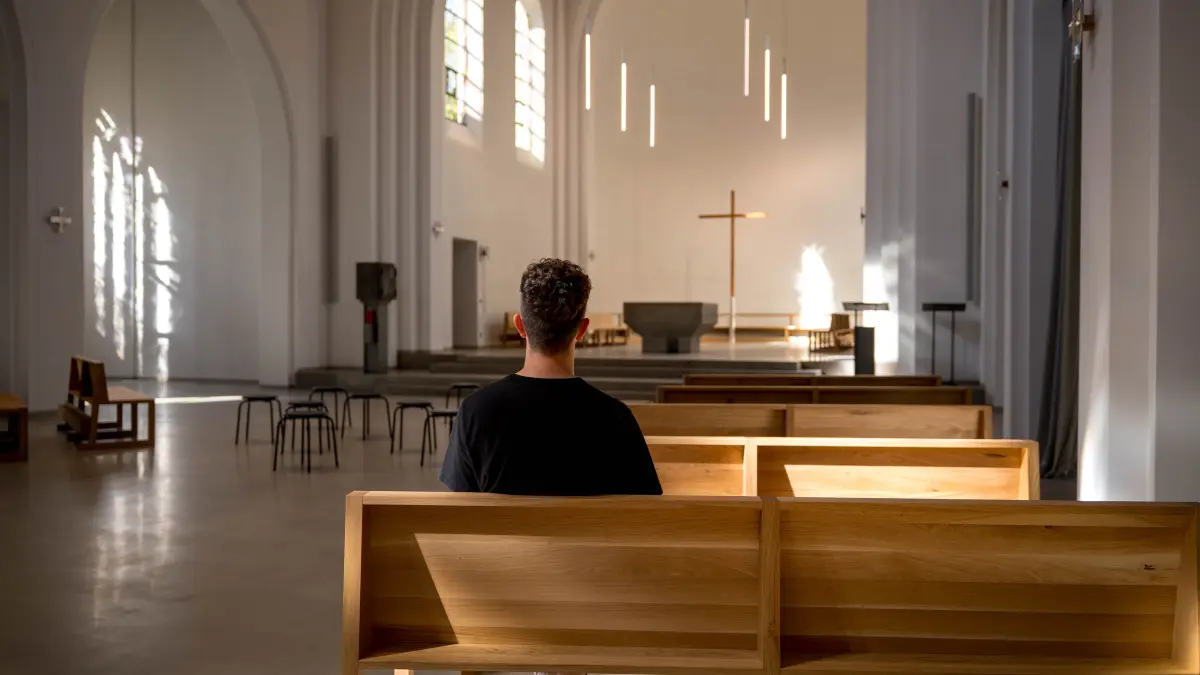 Kirche St Nikolaus in Stuttgart Umbau Junge Kirche