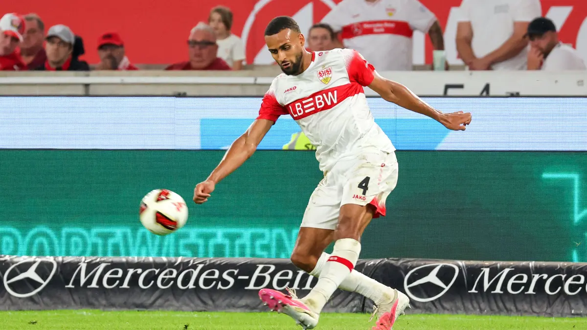 Fußball VfB Stuttgart vs. Borussia Dortmund : BAU // 19.09.2026, Deutschland, Stuttgart, Fußball Bundesliga,
VfB Stuttgart vs. Borussia Dortmund, Josha Vagnoman (VfB)