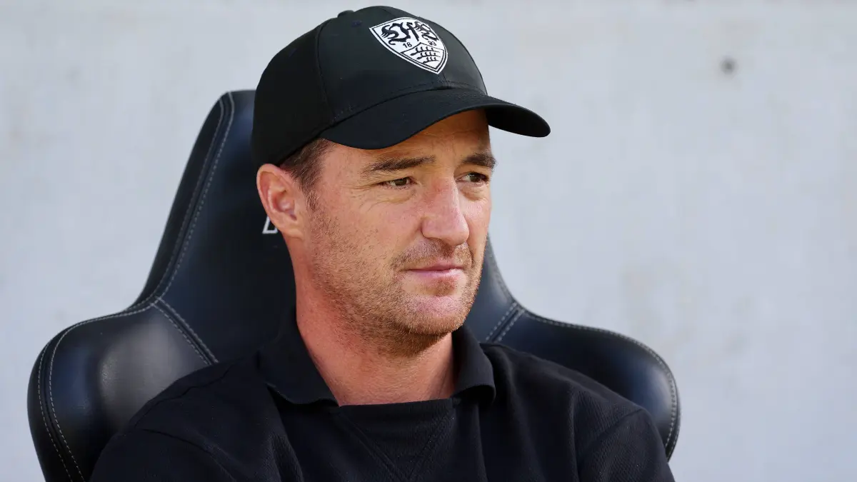Fußball VfB Stuttgart II vs. SSV Jahn Regensburg: 2026.09.19, Deutschland, Aspach Fußball VfB Stuttgart II vs. SSV Jahn Regensburg, Trainer Nico Willig VfB II *** September 19, 2026, Germany, Aspach Soccer: VfB Stuttgart II vs. SSV Jahn Regensburg Coach: Nico Willig VfB II