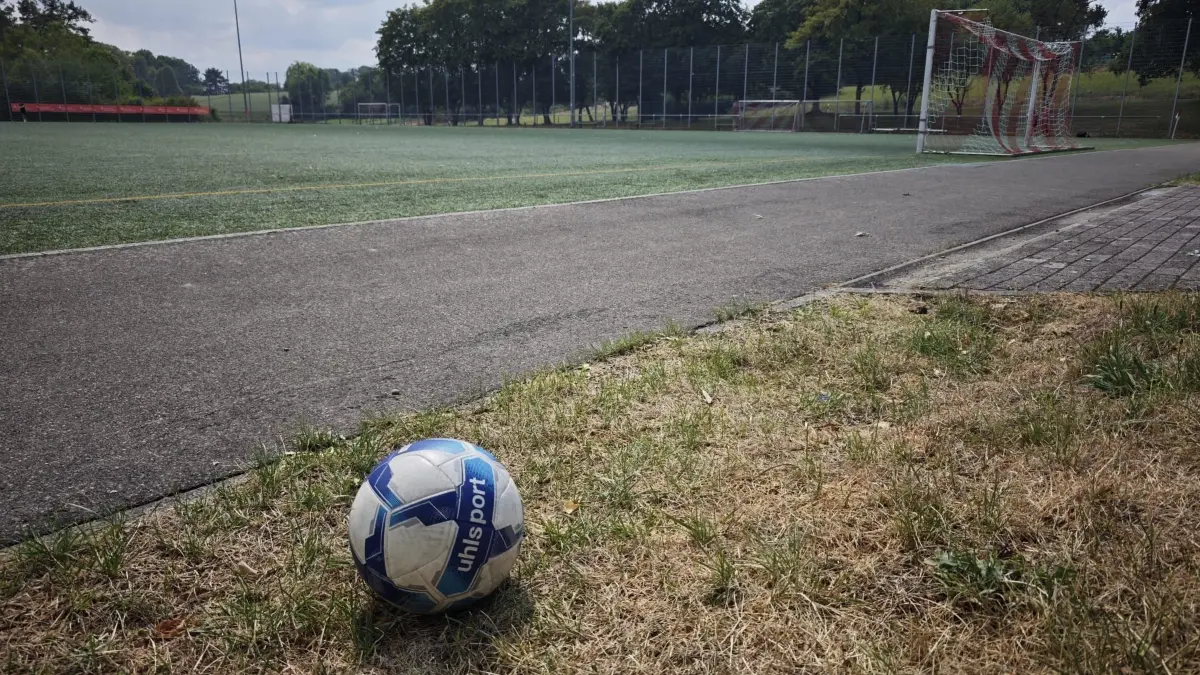 Die Kreisliga-A-Fußballer des TB Ruit gewinnen gegen den TSV Notzingen mit 5:3 und stehen auf Rang zwei.