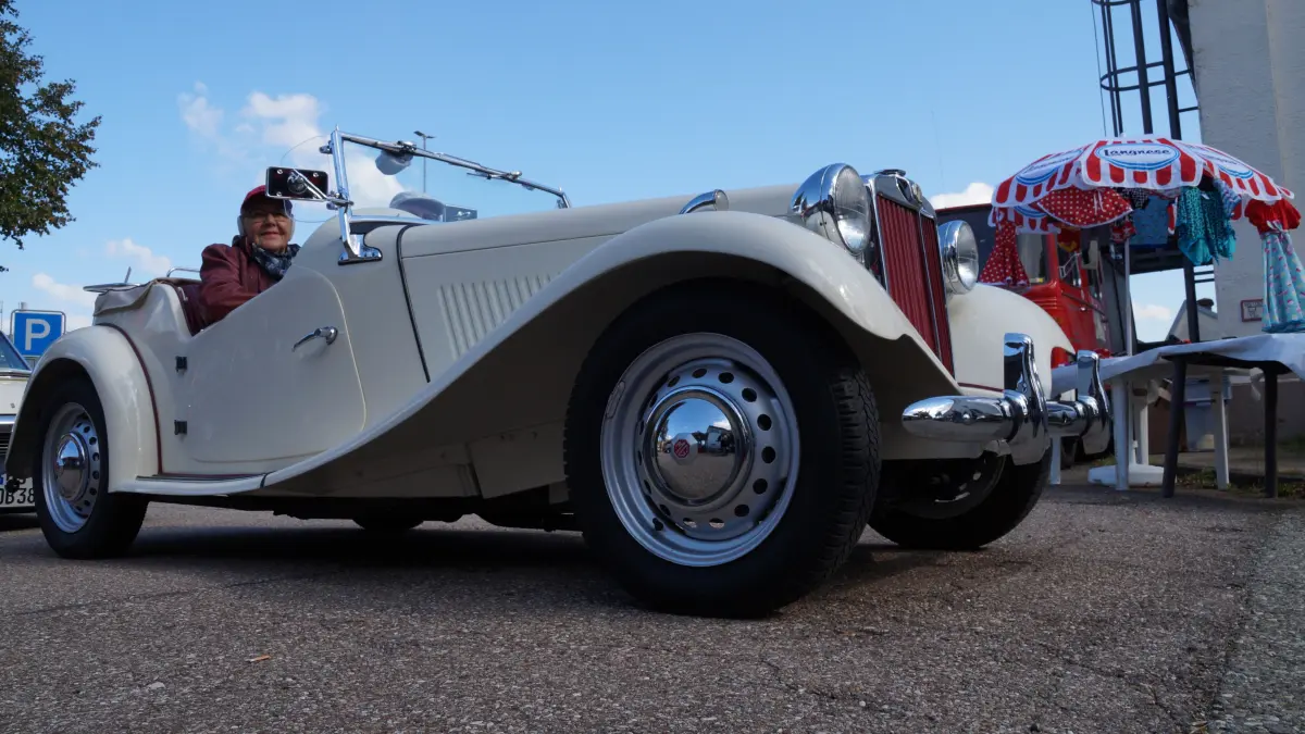Ebersbach, Parkplatz der Fa. Ceramtec: Oldtimertreffen: Ebersbach, Parkplatz der Fa. Ceramtec: Oldtimertreffen und Tag der offenen Tür im Museum-Patina Oldtimer