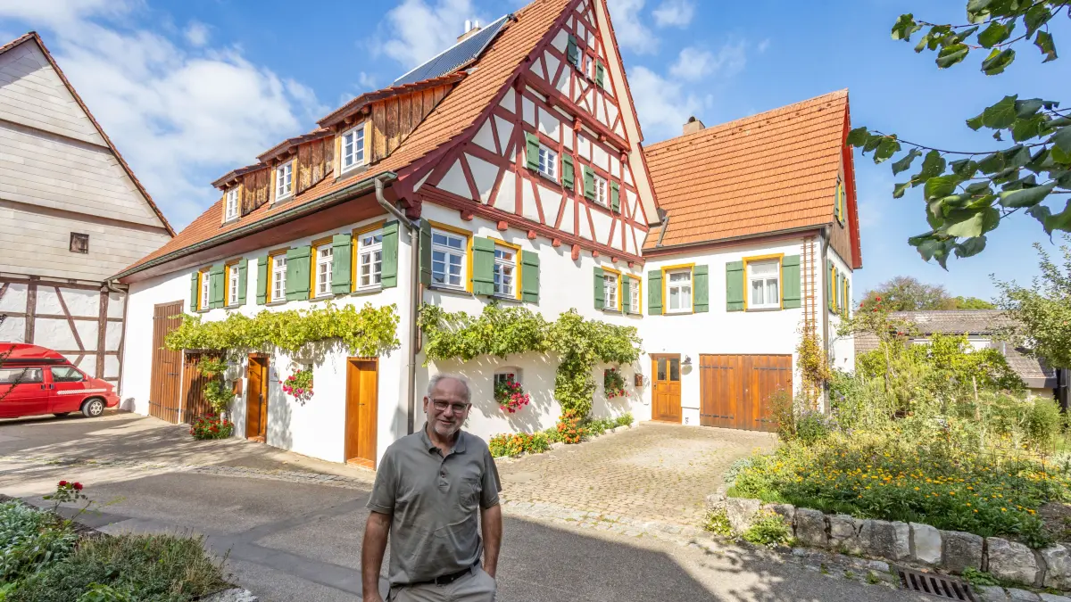 Der Vorzeige-Baudenkmal-Sanierer in Heiningen, Otmar Schmid