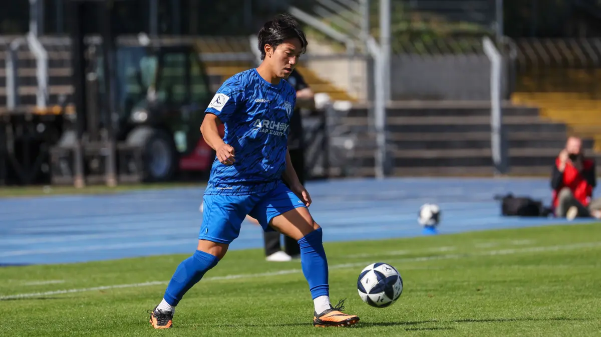 ußball SGV Heilbronn-Freiberg vs. SV Stuttgarter Kickers: BAU // 2026.09.26, Deutschland, Heilbronn Fußball SGV Heilbronn-Freiberg vs. SV Stuttgarter Kickers, Gwangin Lee (Freiberg)