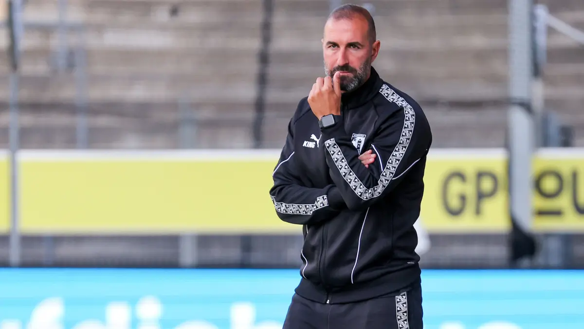 BAU // 05.09.2026, Deutschland, Stuttgart, Fussball, Regionalliga Südwest,
SV Stuttgarter Kickers vs. SG Barockstadt Fulda-Lehnerz, Fulda Trainer Daniyel Cimen