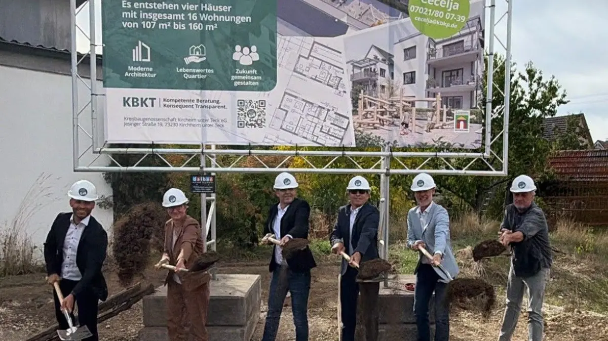 Spatenstich für das Bauprojekt der Kreisbau im Kirchheimer "Paradiesle".