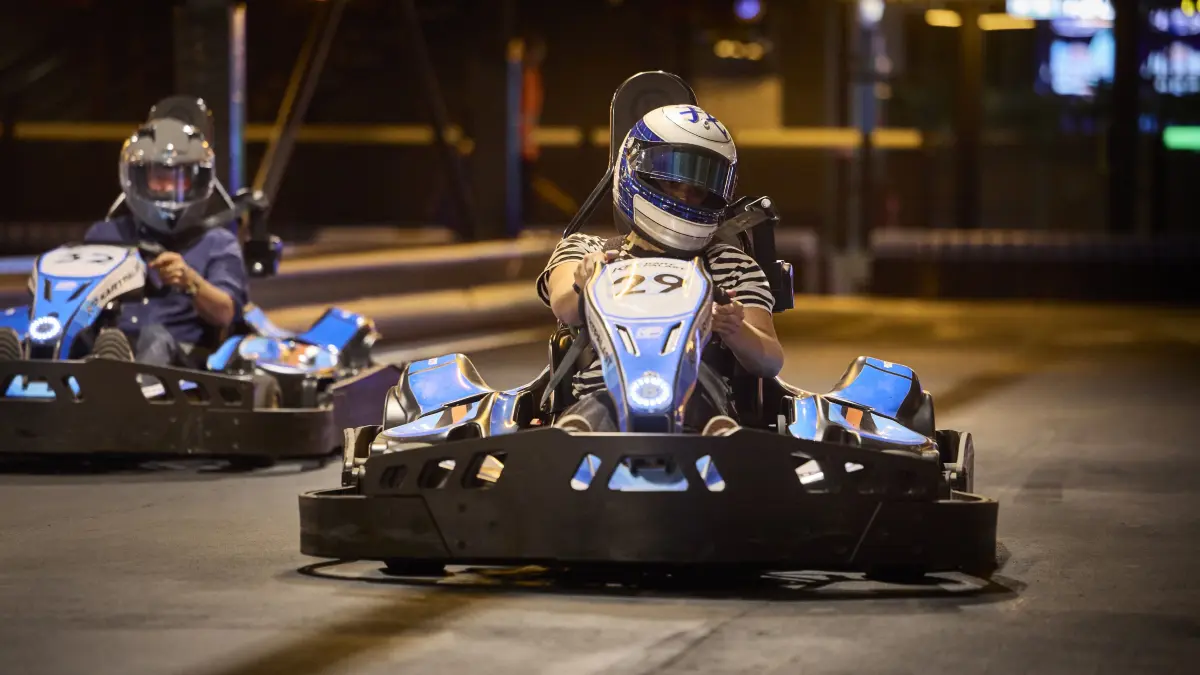 KEINEN AUSSCHNITT MACHEN Kart-Palast Stuttgar: KEINEN AUSSCHNITT MACHEN
Fellbach, DEU, 29.09.2026
Kart-Palast Stuttgart mit E-Karts
No model release. Kein Einverständnis für Werbung, keine Weitergabe an Dritte.
Abgebildete Personen haben der Veröffentlichung in der STZN zugestimmt.