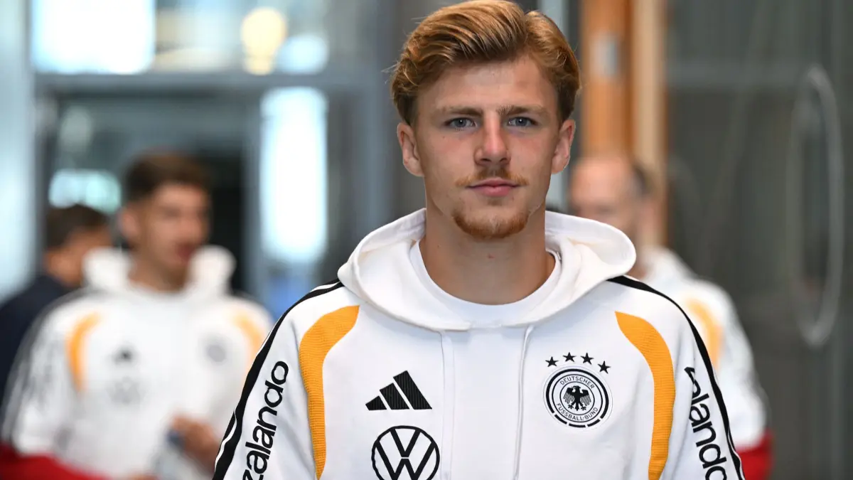Fußball-Nationalmannschaft - Mixed Zone: Fußball, Nationalmannschaft, Mixed Zone vor dem Nations-League-Spiel gegen Serbien. Finn Jeltsch kommt zur Medienrunde. (zu dpa: «Schnelles Wiedersehen mit den Griechen - Wirtz Kapitän?»)