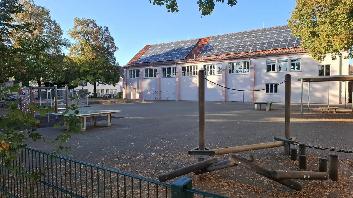 Schulhof Silcherschule Kornwestheim