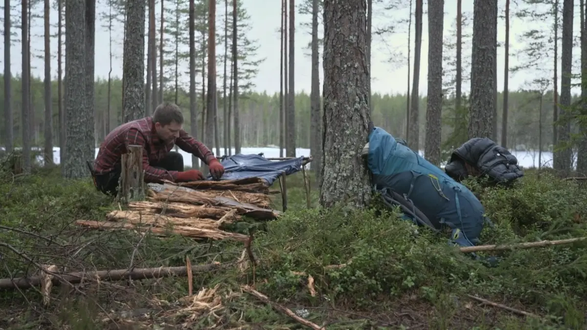 Wie gut können die Teilnehmer in der Wildnis überleben? Das wird bei der Wildcard-Challenge von "7 vs. Wild" getestet. Mit dabei: Cristian Hofmann aus Villingen.