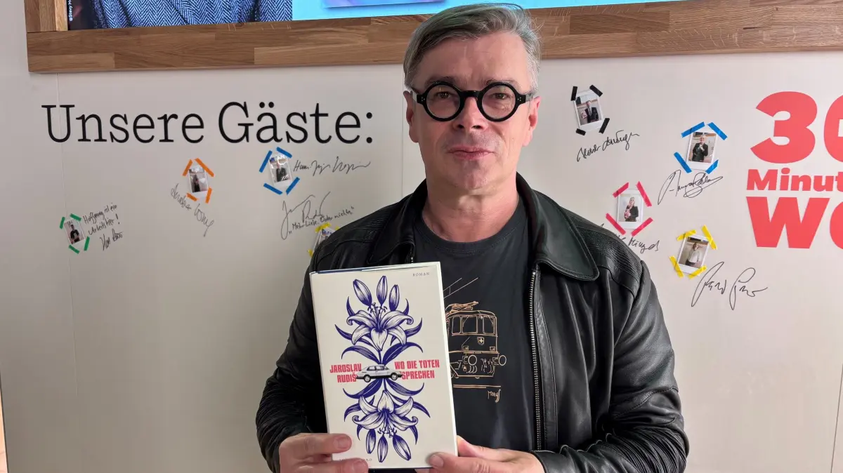 Jaroslav Rudis mit seinem neuen Roman "Wo die Toten sprechen".