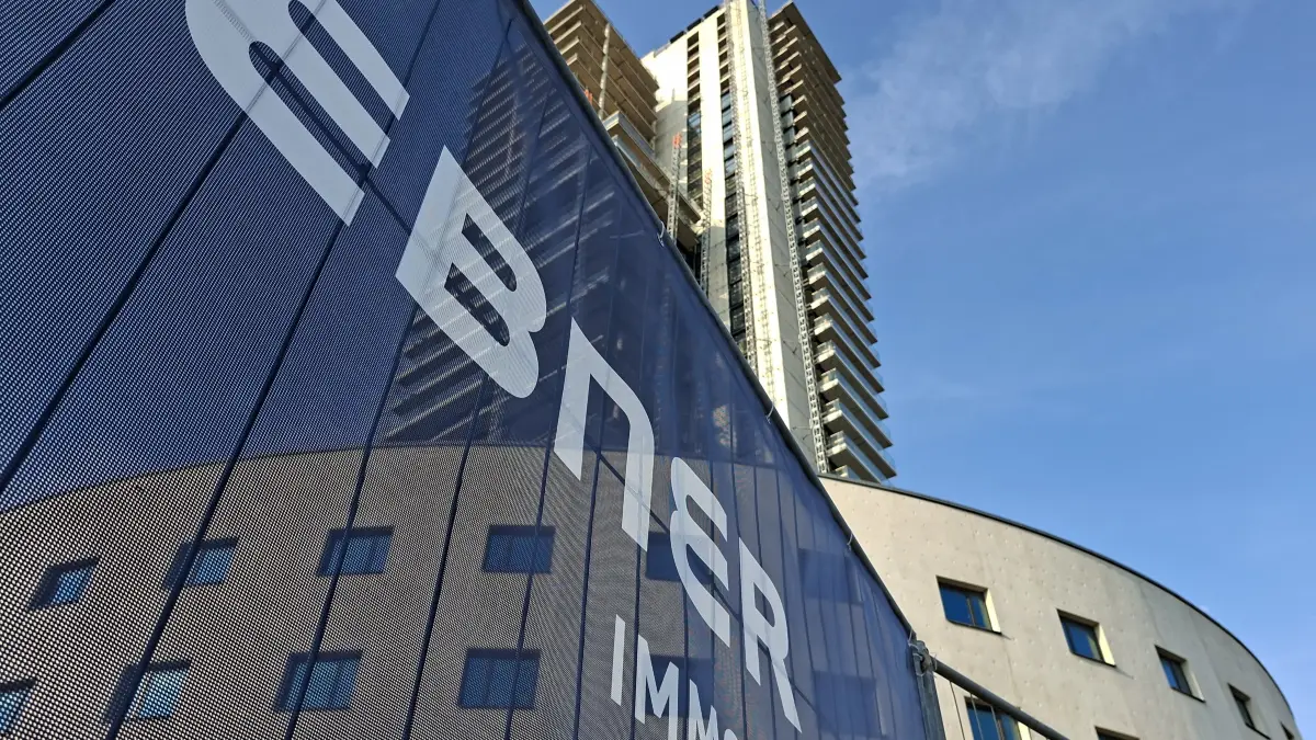Die Fellbacher SPD-Fraktion erhofft sich Auskünfte durch die Stadt zur weiteren Entwicklung des Towers und des Investors Ebner.