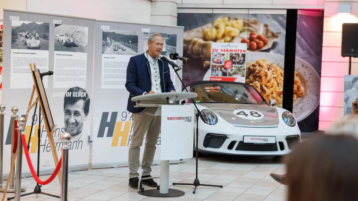 Hans Herrmann Ausstellung: Im Stern-Center Sindelfingen: Hommage an die Motorsportlegende Hans Herrmann, der Anfang 2026 verstorben ist. Andreas Dünkel