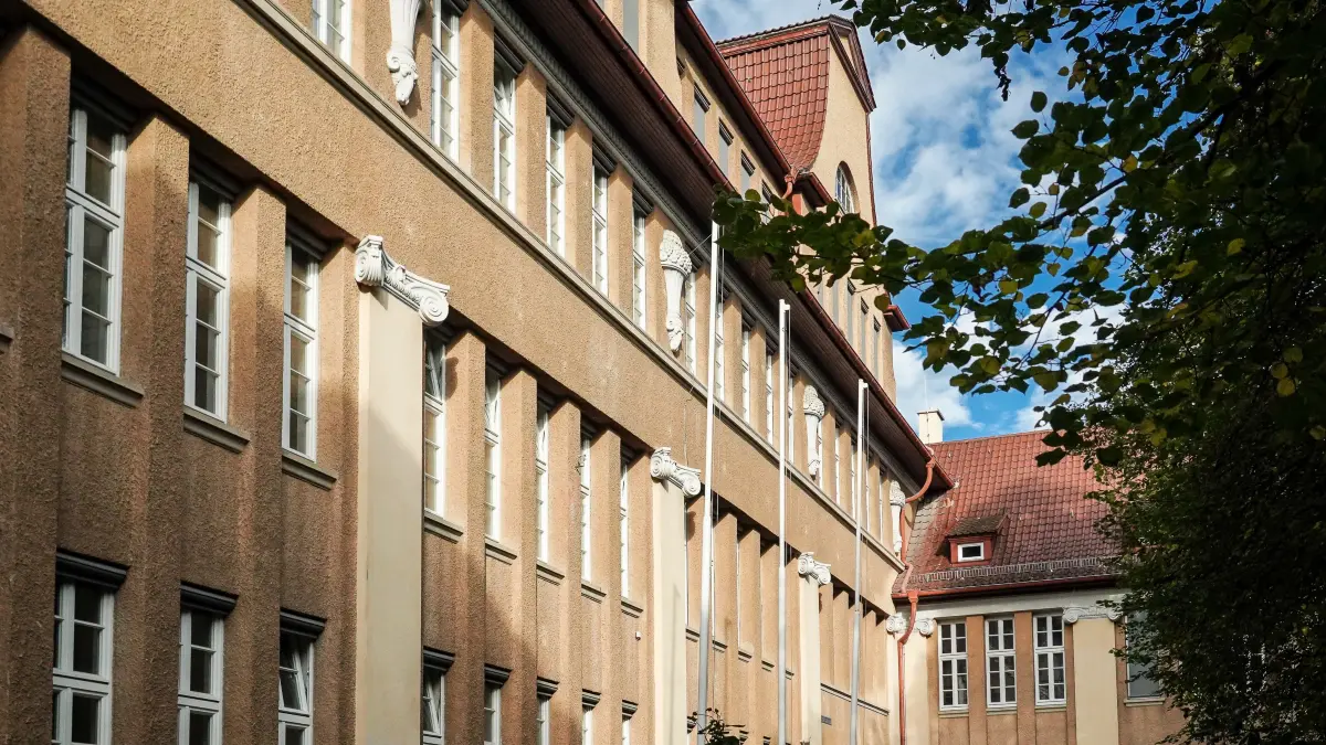 Baustellenbegehung Neues Gymnasium Leibniz mit der neuen Rektorin Frau Melanie Süß : Baustellenbegehung Neues Gymnasium Leibniz mit der neuen Rektorin Frau Melanie Süß
