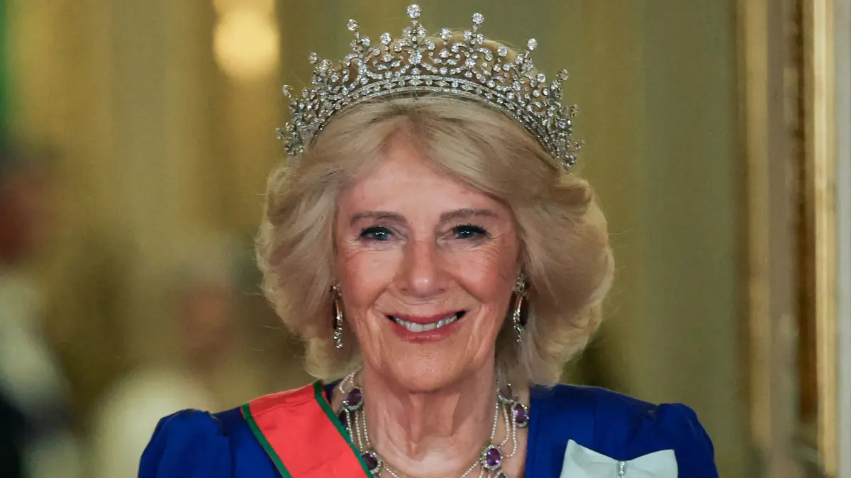 BRITAIN-OMAN-ROYALS-DIPLOMACY: Britain's Queen Camilla poses for a photograph ahead of a State Banquet at Windsor Castle, Windsor, on October 20, 2026, the first day of a three-day State Visit to the United Kingdom by The Sultan of Oman. (Photo by Isabel Infantes / POOL / AFP)