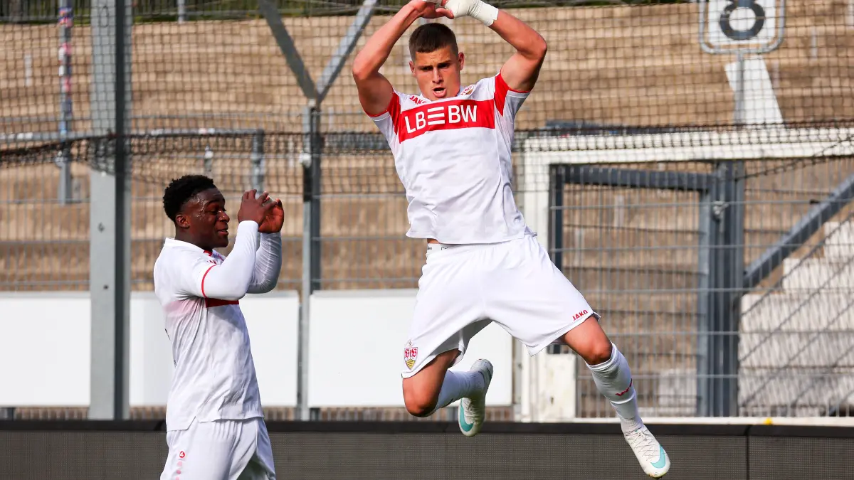 Impressionen vom Youth-League-Spiel der VfB-U19 gegen Atletico Madrid