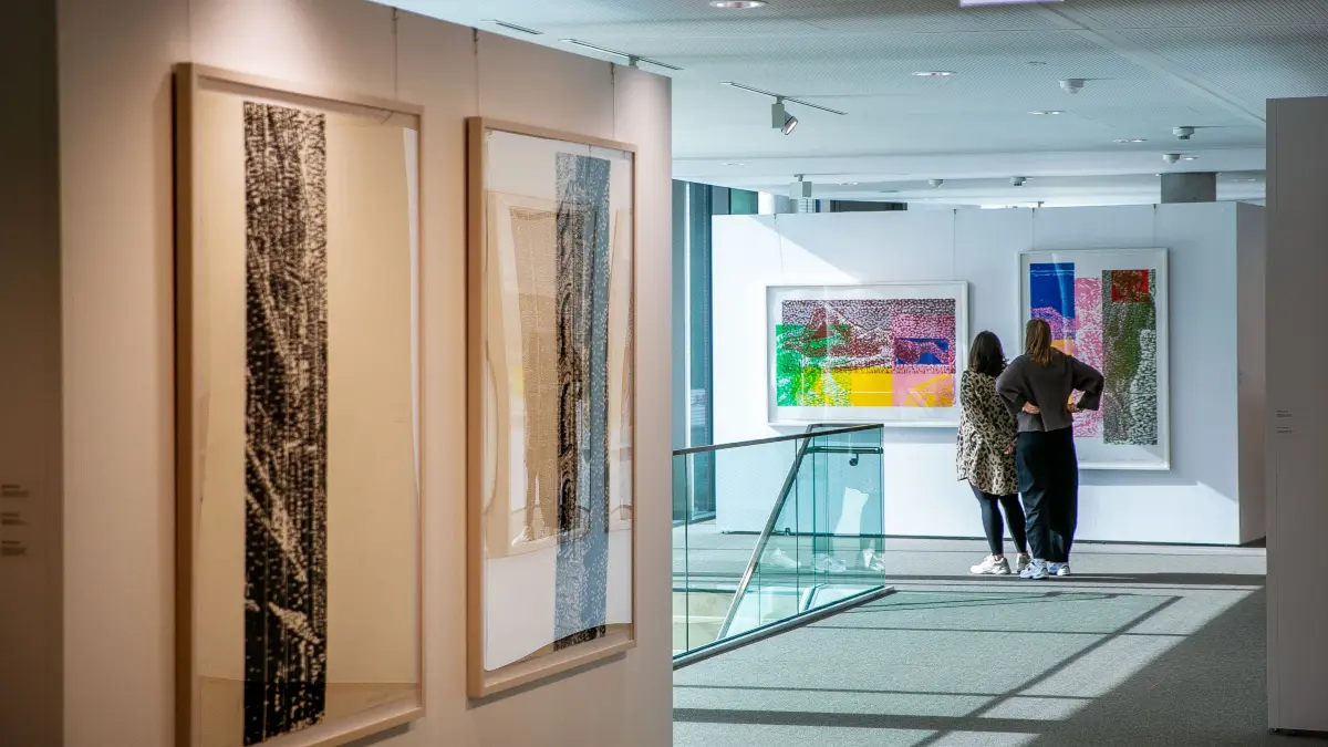 foto: Roberto Bulgrin
22. 10. 2026
Esslingen, Im Esslinger Landratsamt ist eine neue Ausstellung „Matrix und Motiv“ von Matthias Mansen zu sehen