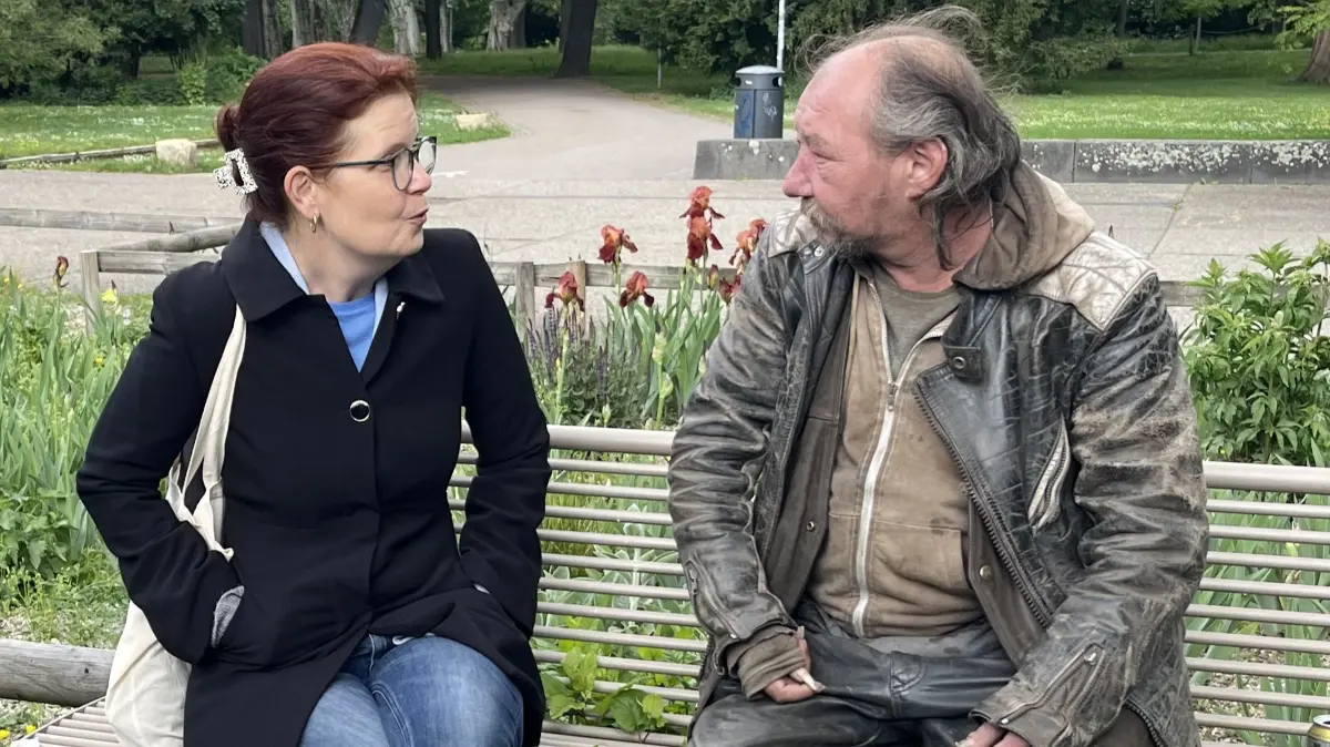 In regelmäßigem Austausch: SkF-Vorständin Svenja Gruß und Schwalbe